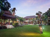 Villa Avalon I, Garden